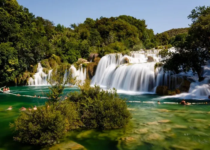 In With Balcony, Air Conditioning, Wi-fi ゲストハウス 3*